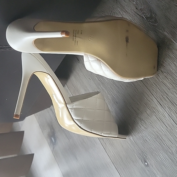 You've been waiting Heels by Fashion nova - Picture 11 of 13